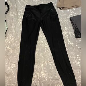 Eddie Bauer Leggings with Zipper Pockets